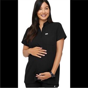 FIGS Kitale Maternity Scrub Top. S